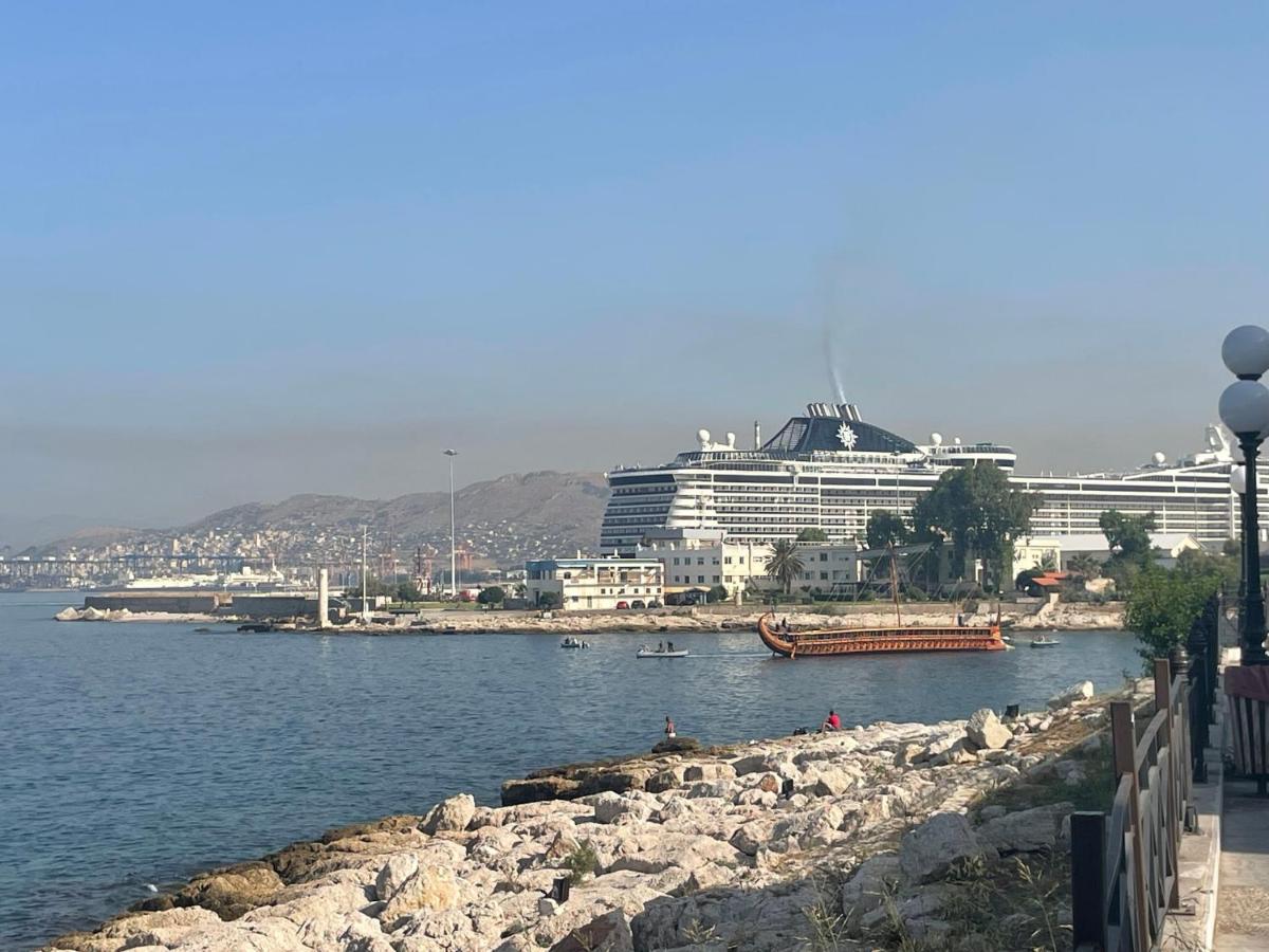 Piraiki Coastal Accommodation Piraeus Ngoại thất bức ảnh