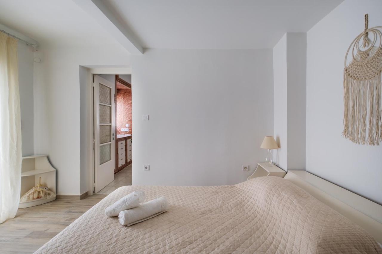 Piraiki Coastal Accommodation Piraeus Ngoại thất bức ảnh