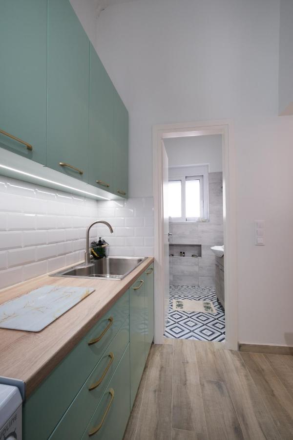 Piraiki Coastal Accommodation Piraeus Ngoại thất bức ảnh