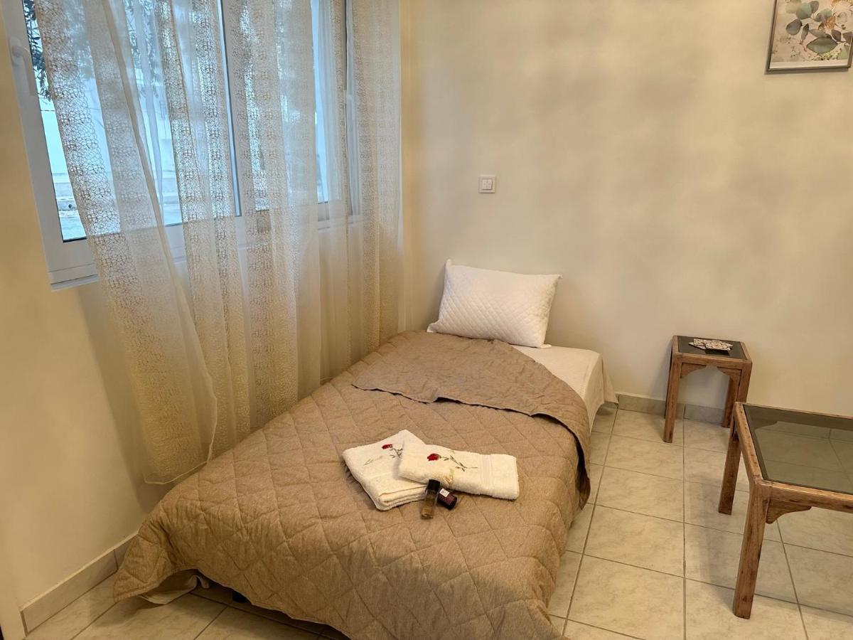 Piraiki Coastal Accommodation Piraeus Ngoại thất bức ảnh