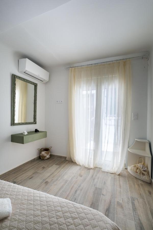 Piraiki Coastal Accommodation Piraeus Ngoại thất bức ảnh