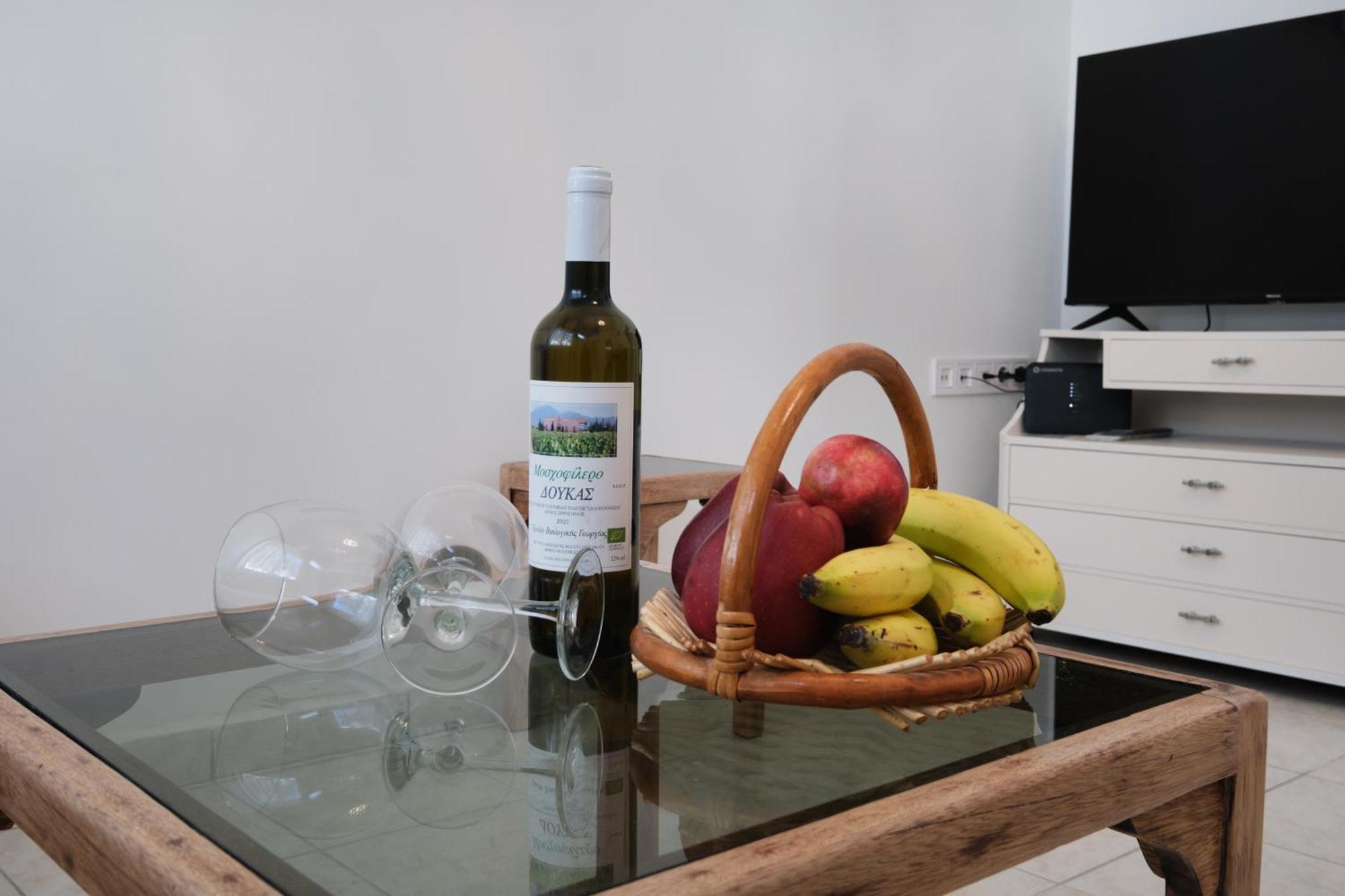 Piraiki Coastal Accommodation Piraeus Ngoại thất bức ảnh